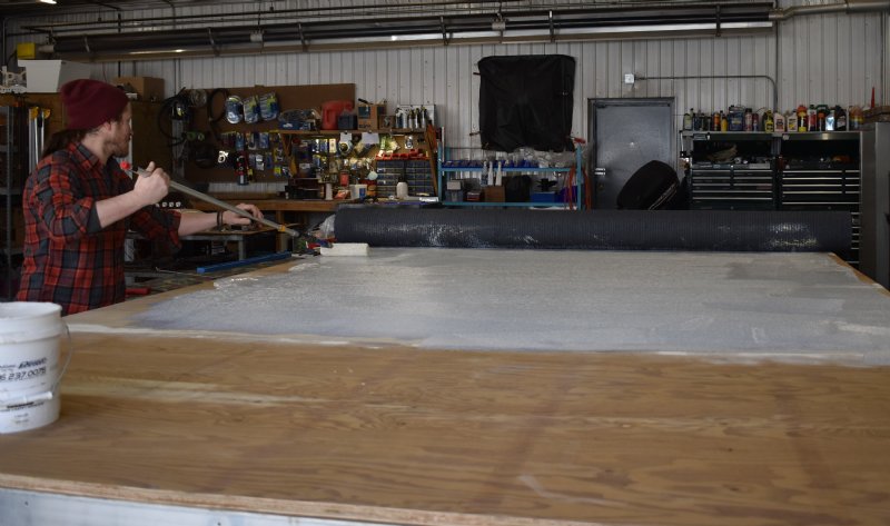  Marine Grade Boat Carpet Adhesive Glue- 1 Gallon : Sports &  Outdoors
